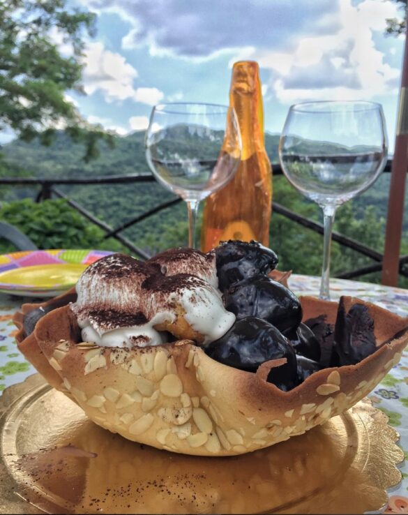 Profiteroles Badiali Borgo San Lorenzo Mugelloru